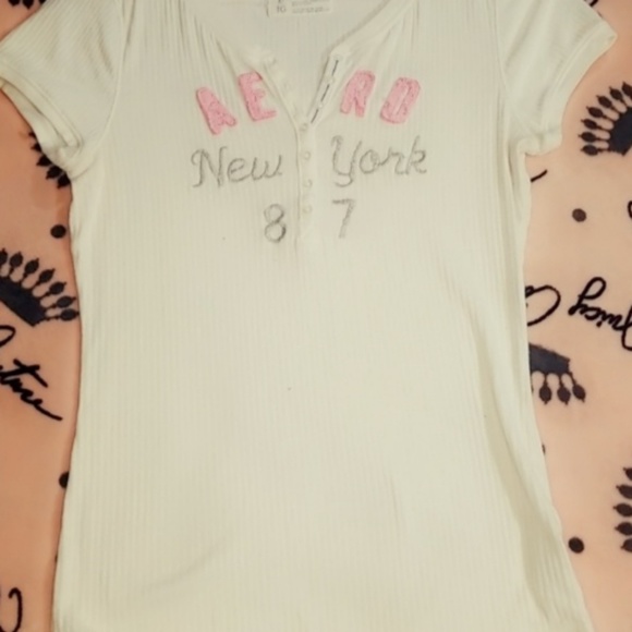 Aeropostale Tops - Aeropostale Women's Ribbed Stretch Tee Aeropostale Tops - Aeropostale Women's Ribbed Stretch Tee